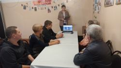 «Любил он Родину безмерно»: литературный вечер, посвященный 130-летию со дня рождения русского писателя С. Есенина.