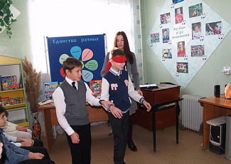 Фотоальбом Межрегиональной акции "Понять. Помочь. Дружить!"